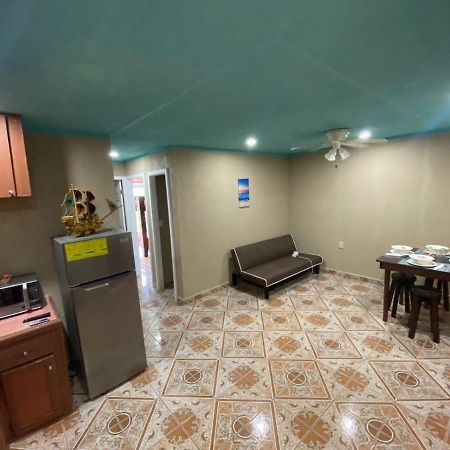 Six Huts Forest View Apartment מראה חיצוני תמונה